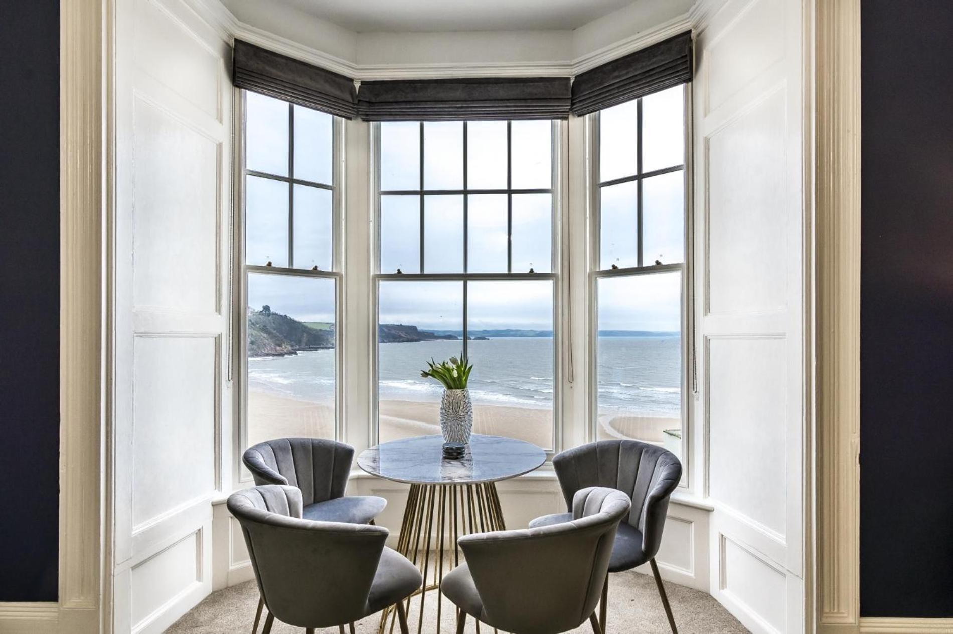 Pieces Of Eight - 2 Bedroom Apartment - Tenby - Buitenkant foto