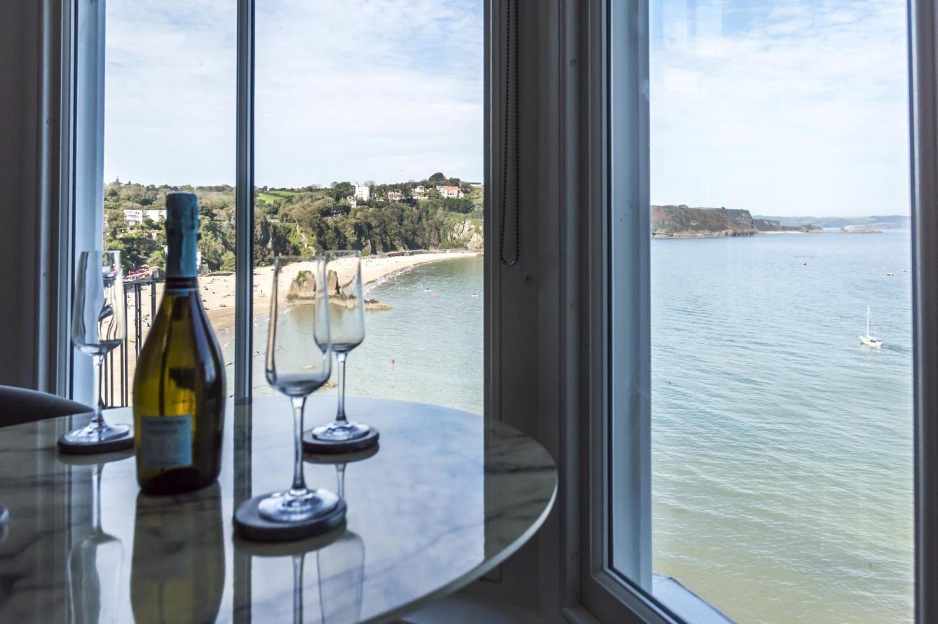 Pieces Of Eight - 2 Bedroom Apartment - Tenby - Buitenkant foto