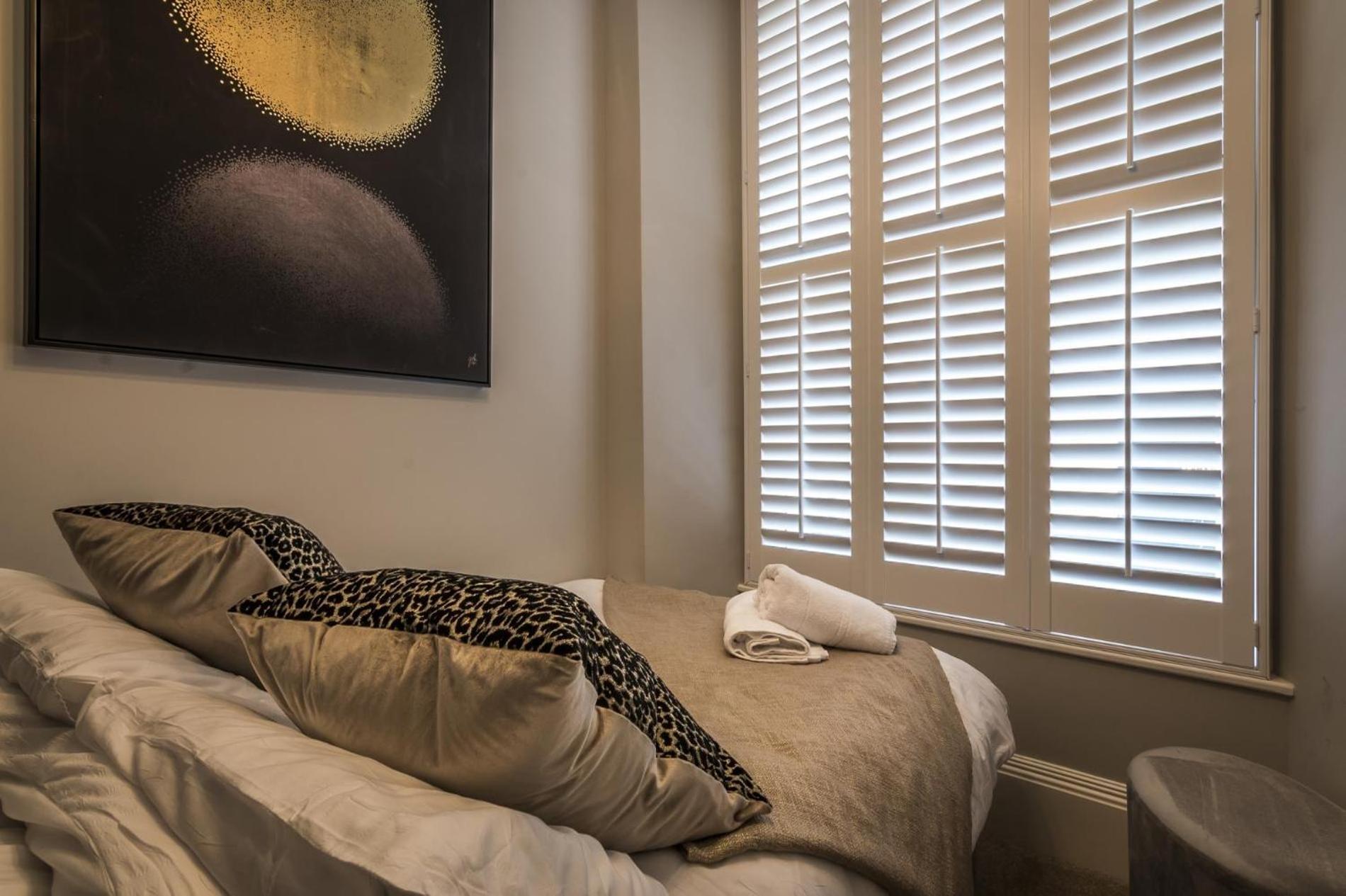 Pieces Of Eight - 2 Bedroom Apartment - Tenby - Buitenkant foto
