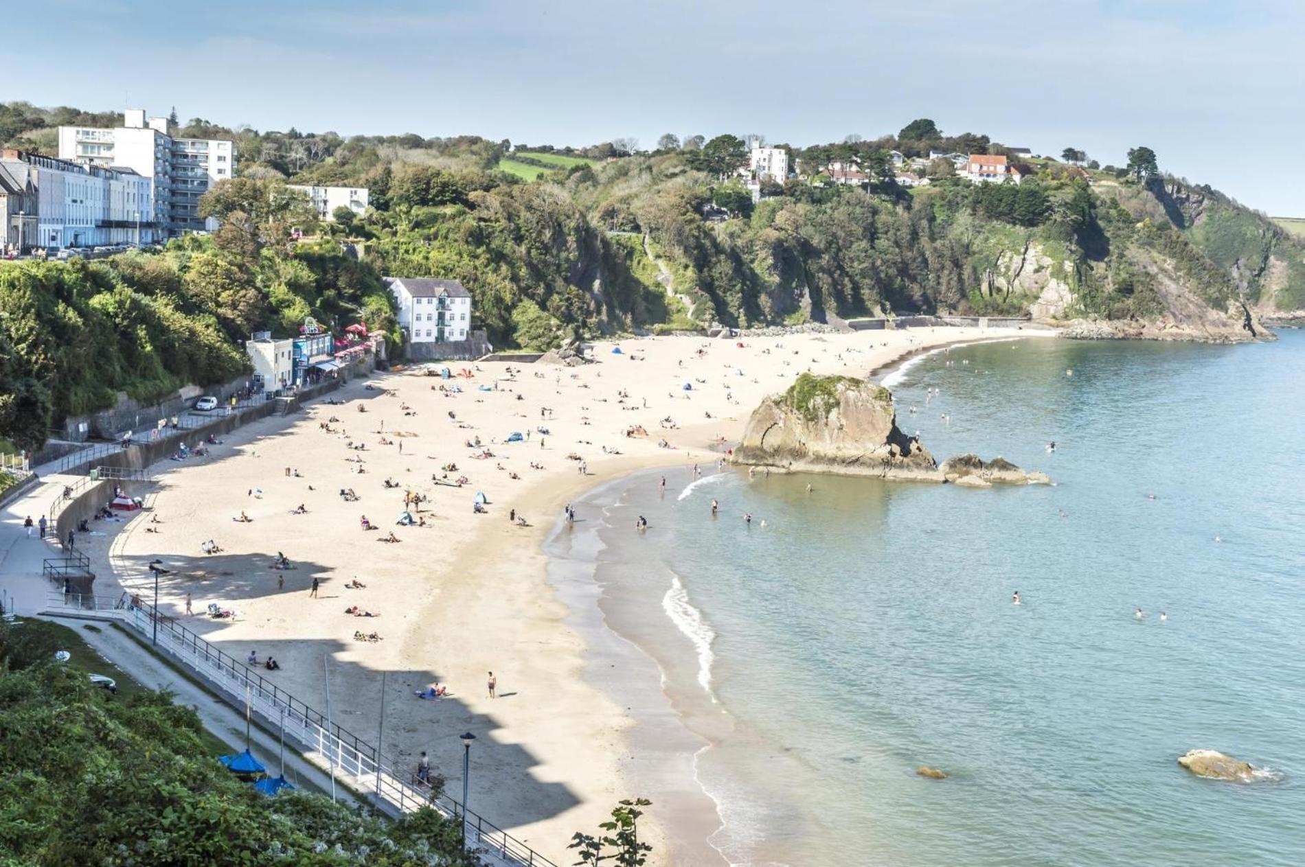 Pieces Of Eight - 2 Bedroom Apartment - Tenby - Buitenkant foto